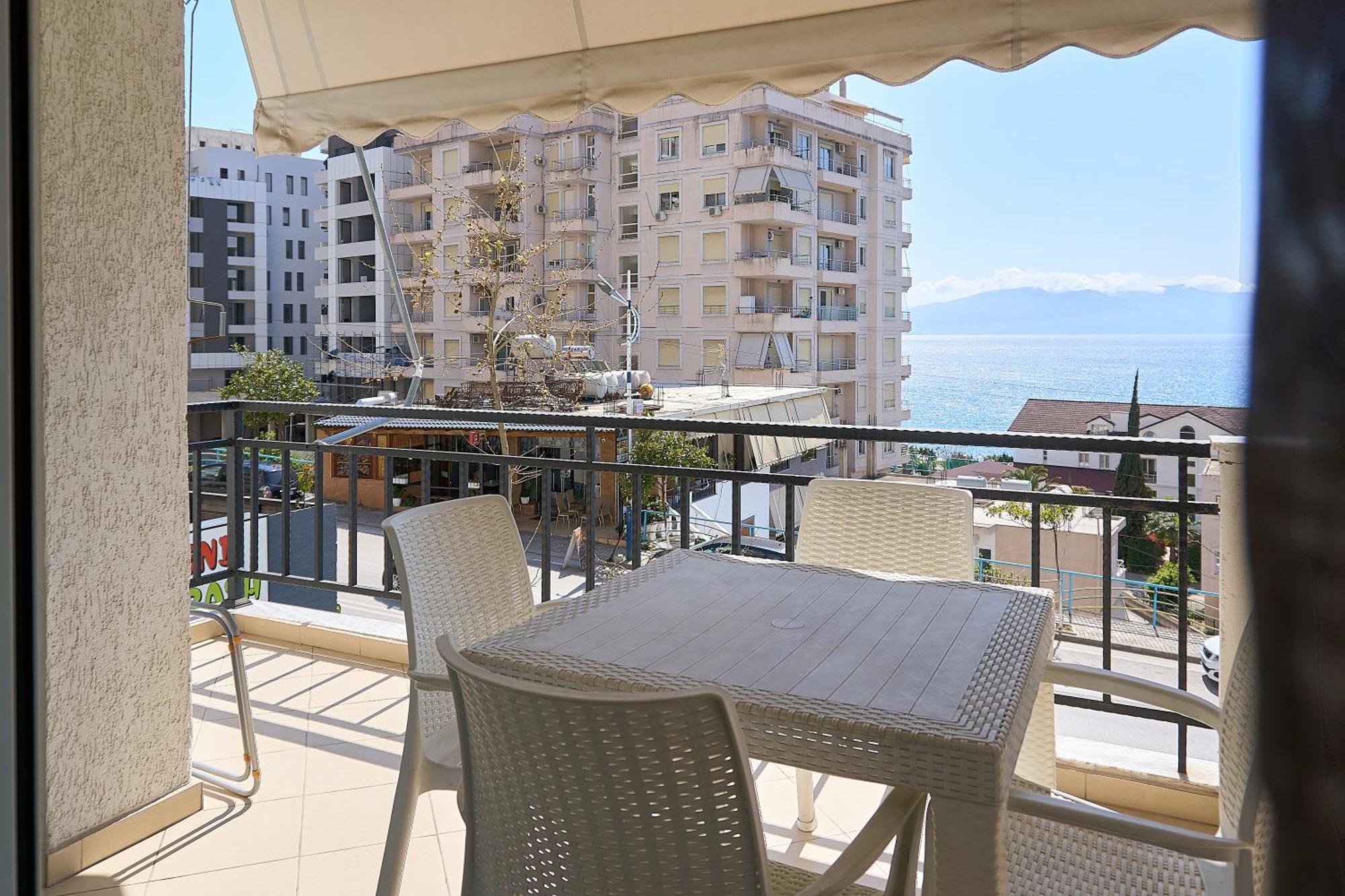 Morina Sea View Apartment Sarandë エクステリア 写真