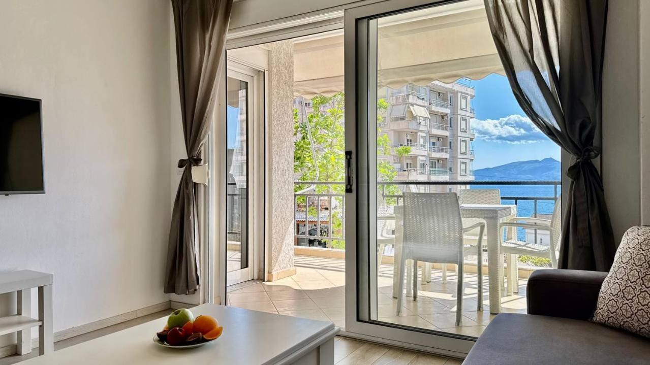 Morina Sea View Apartment Sarandë エクステリア 写真