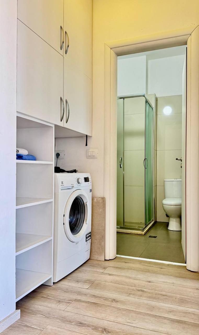 Morina Sea View Apartment Sarandë エクステリア 写真